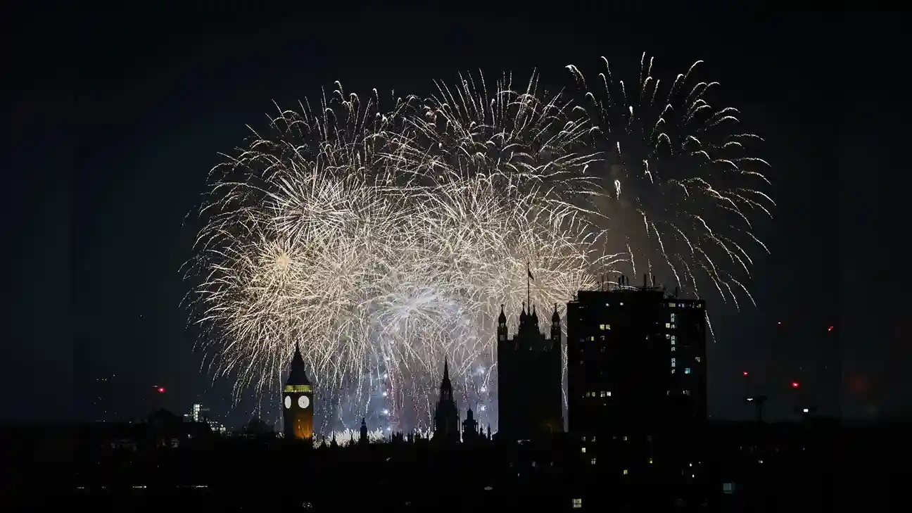 Fireworks over Sydney Harbour Bridge
